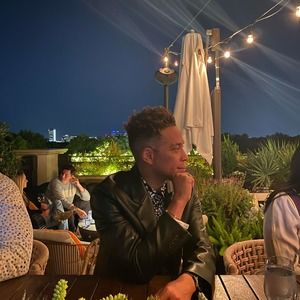 Meet your Posher, Korey